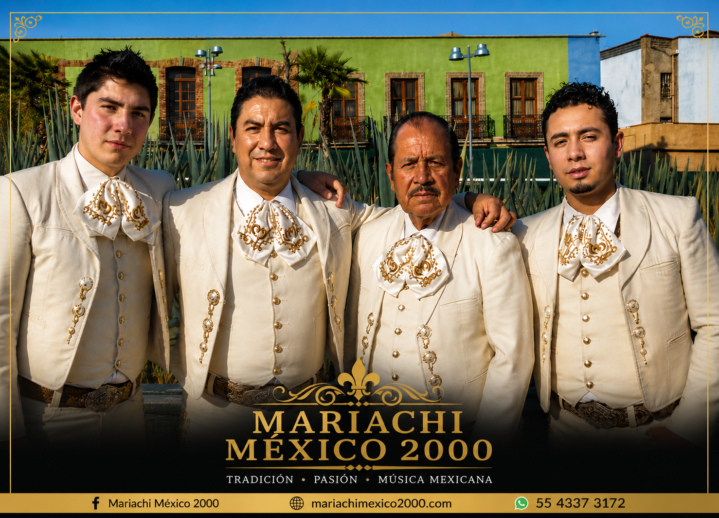 Integrantes de Mariachi Mexico 2000
